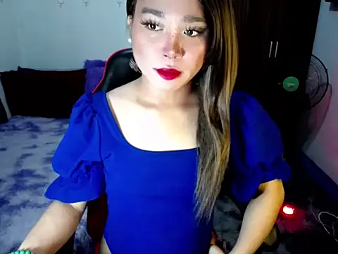 Snapshot of Urassiansweetcummer chatting on December 2025 02:07:02 AM Urassiansweetcummer online show from December 2025 02:07:02 AM