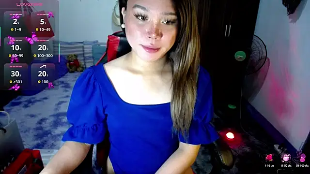 Snapshot of Urassiansweetcummer chatting on February 2026 12:39:01 AM Urassiansweetcummer online show from February 2026 12:39:01 AM