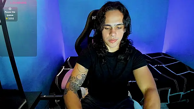 Maximiliano scoott   online show from September 2025 03:41:02 AM