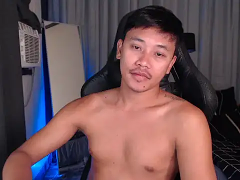 Snapshot of alexsuckable01 chatting on February 2026 03:44:02 PM alexsuckable01 online show from February 2026 03:44:02 PM