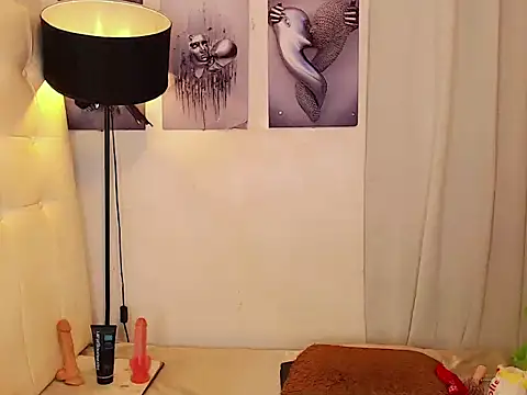 Snapshot of Foxxy_Barbie chatting on February 2026 04:31:01 AM Foxxy Barbie online show from February 2026 04:31:01 AM