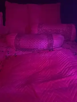 Cute  Taniya online show from May 2026 12:50:02 AM