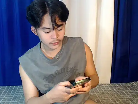 Snapshot of urguy_toshi chatting on October 2025 04:48:02 PM urguy toshi online show from October 2025 04:48:02 PM