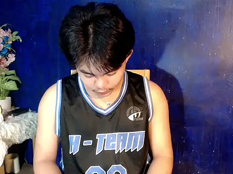 Snapshot of urguy_toshi chatting on October 2025 04:21:02 AM urguy toshi online show from October 2025 04:21:02 AM