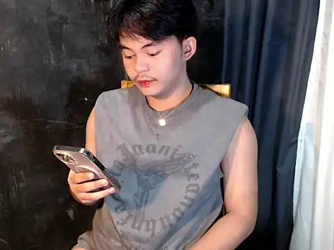 Snapshot of urguy_toshi chatting on October 2025 01:27:02 AM urguy toshi online show from October 2025 01:27:02 AM