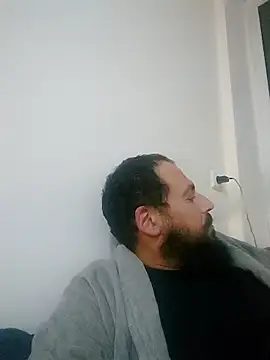 Negovotoo online show from October 2025 08:11:02 PM