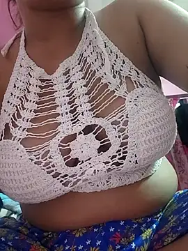 HOTT SHANAYA online show from July 2026 09:39:02 PM