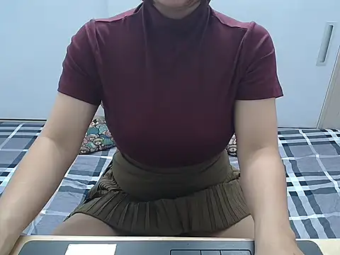 Amiee Showhottie online show from October 2025 01:31:01 AM