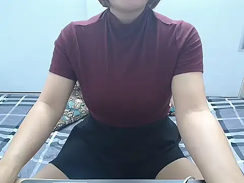 Amiee Showhottie online show from November 2025 01:08:01 AM