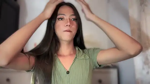 slimladyxoxo online show from December 2025 07:11:01 PM