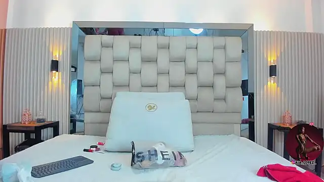 ikia lopez  online show from September 2025 06:46:01 PM