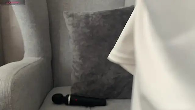 Snapshot of Umka-29 chatting on April 2026 08:04:02 AM Umka-29 online show from April 2026 08:04:02 AM