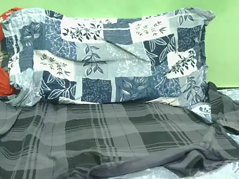 rockyy23boy online show from November 2025 01:40:01 AM