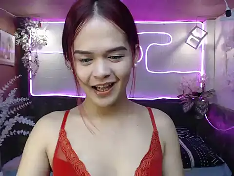 Snapshot of Expensive_candycum chatting on April 2026 01:25:02 PM Expensive candycum online show from April 2026 01:25:02 PM