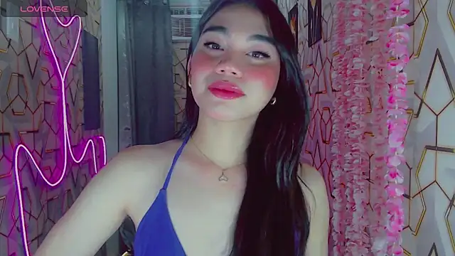 DreamGirlMia online show from May 2026 01:50:02 PM