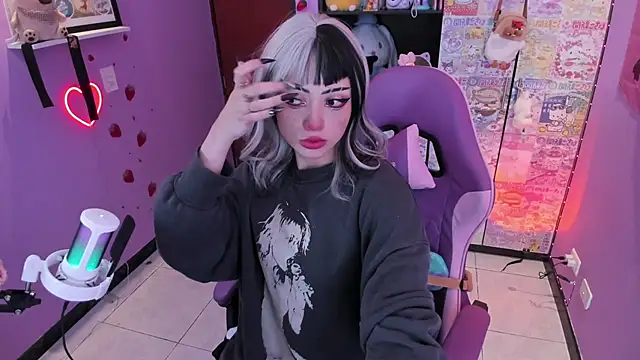 Snapshot of Vero_Osb_ chatting on October 2025 11:34:02 PM Vero Osb online show from October 2025 11:34:02 PM