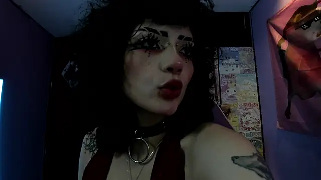 Vero Osb  online show from July 2026 08:33:01 PM