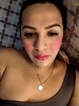 enoria1992 online show from December 2025 01:33:02 AM