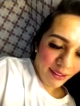 enoria1992 online show from April 2026 06:19:01 AM