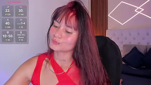Miiaa jones online show from April 2026 03:47:02 PM