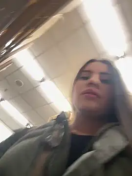 Snapshot of Isabella21_ chatting on September 2025 08:34:02 PM Isabella21 online show from September 2025 08:34:02 PM