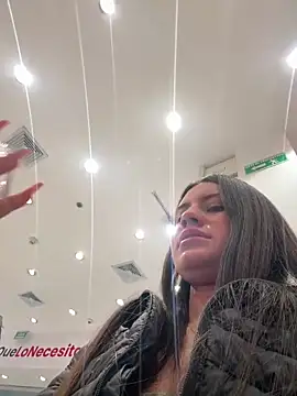 Snapshot of Isabella21_ chatting on October 2025 10:51:02 PM Isabella21 online show from October 2025 10:51:02 PM