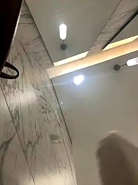 Snapshot of Isabella21_ chatting on November 2025 09:17:02 PM Isabella21 online show from November 2025 09:17:02 PM