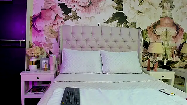 MaddyMay  online show from October 2025 08:51:01 PM