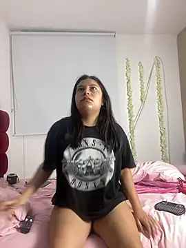 Velma star online show from April 2026 10:10:01 AM