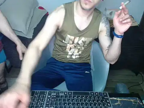 bossking017 online show from March 2025 01:14:02 PM