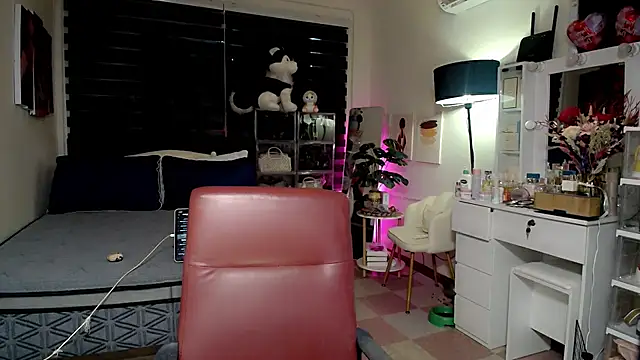 XhotcockcumXts online show from April 2026 04:37:01 AM