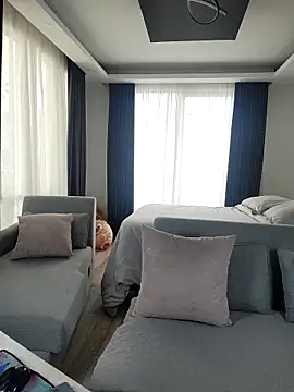 evasweett   online show from October 2025 06:08:01 PM