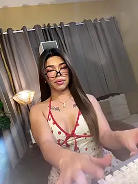Nyxie luxx online show from April 2026 02:56:02 PM