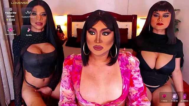 DoniaSabrina online show from March 2026 04:44:02 PM