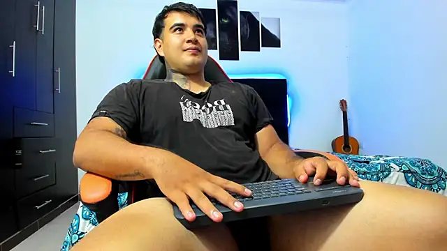 thiago  cp01 online show from March 2026 08:26:33 AM