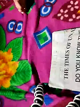 Snapshot of only-injoy chatting on November 2025 05:02:01 PM only-injoy online show from November 2025 05:02:01 PM