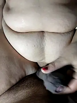 Snapshot of only-injoy chatting on February 2026 02:50:02 AM only-injoy online show from February 2026 02:50:02 AM