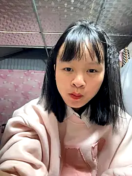 Snapshot of Daisy018 chatting on October 2025 12:06:02 PM Daisy018 online show from October 2025 12:06:02 PM