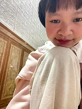 Snapshot of Daisy018 chatting on November 2025 02:54:02 AM Daisy018 online show from November 2025 02:54:02 AM