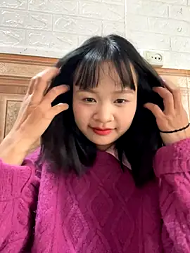 Snapshot of Daisy018 chatting on November 2025 05:28:02 AM Daisy018 online show from November 2025 05:28:02 AM