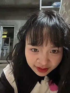 Snapshot of Daisy018 chatting on December 2025 04:54:01 AM Daisy018 online show from December 2025 04:54:01 AM