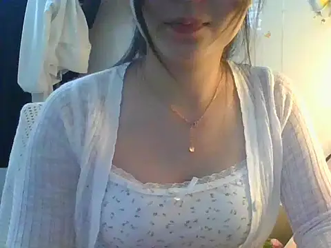 Linzly online show from March 2026 02:35:02 AM