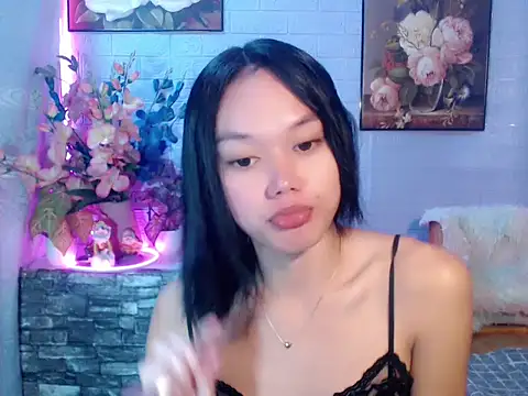 sexybabewarrior online show from June 2026 05:10:02 PM