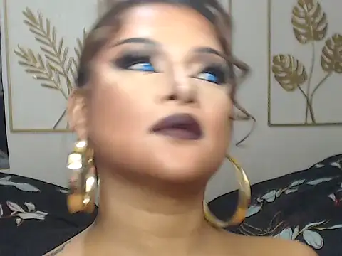 Snapshot of GoddessOFALLx chatting on May 2026 02:39:01 AM GoddessOFALLx online show from May 2026 02:39:01 AM