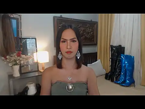 Snapshot of Nathalieheartt chatting on November 2025 03:50:01 AM Nathalieheartt online show from November 2025 03:50:01 AM