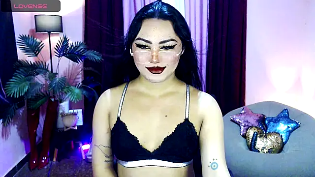 Unique Maya online show from October 2025 07:53:01 AM