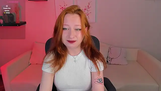 Violet Griffen online show from May 2026 03:51:01 PM