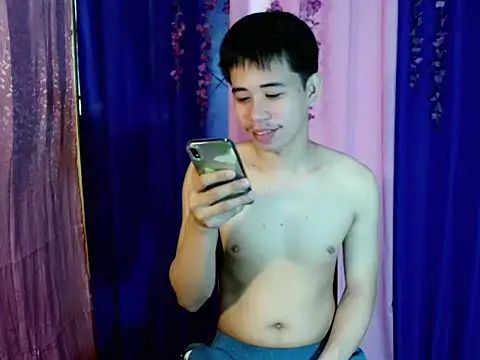 urasianbigcock online show from November 2025 05:18:02 AM