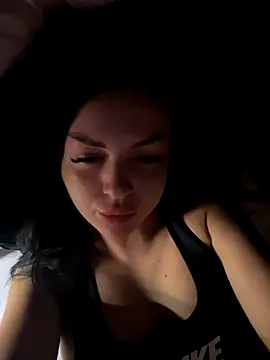 KenyaCruz online show from October 2025 08:18:02 PM