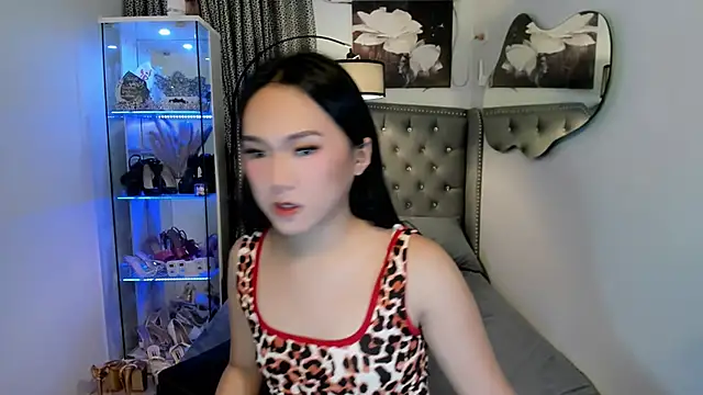 Snapshot of bigcockvenice chatting on November 2025 02:50:01 PM bigcockvenice online show from November 2025 02:50:01 PM